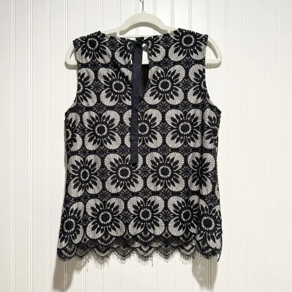 Banana Republic Navy Blue Lace Floral Sleeveless Top Size Medium